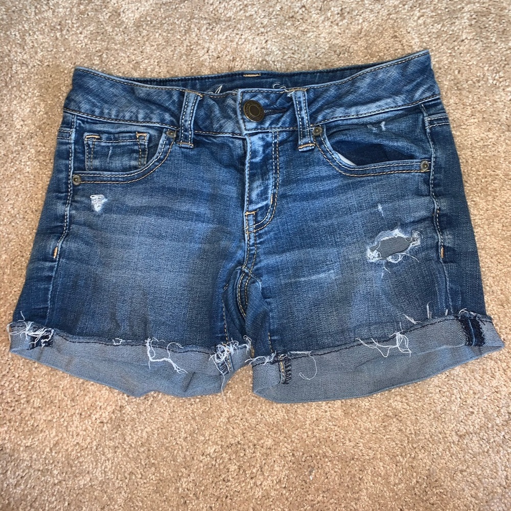 Size 0 jean shorts!